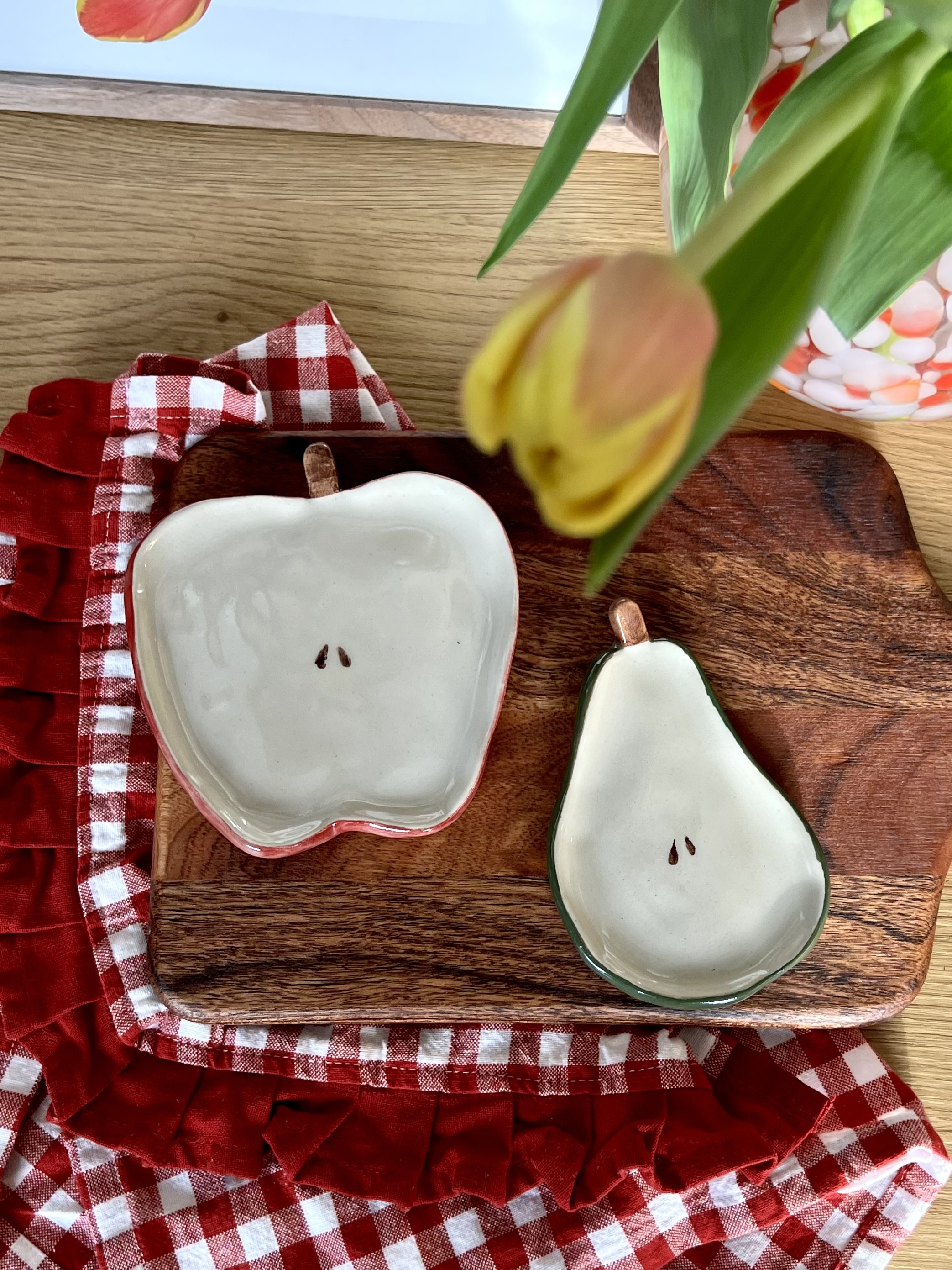 Minimalist ceramic dinnerware piece
